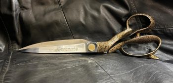 Mukhtar sons kamani scissor